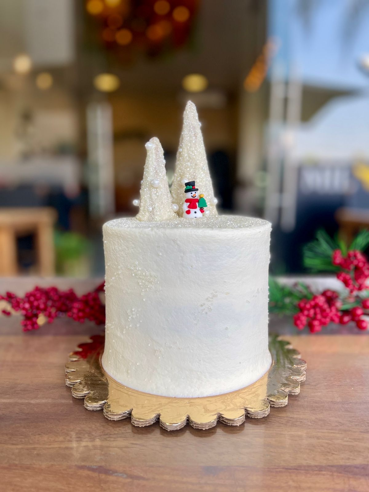 WhatsApp Image 2025-11-27 at 9.49.02 AM Pastel Vainilla Navideño - Image 1